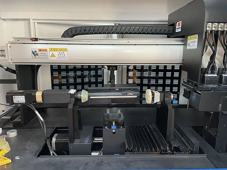 5. Seven-axis motor. Automatically controls all mechanical actions XYZ axis, ink stack up, fixture lifting, bottle clamping, platform tilt